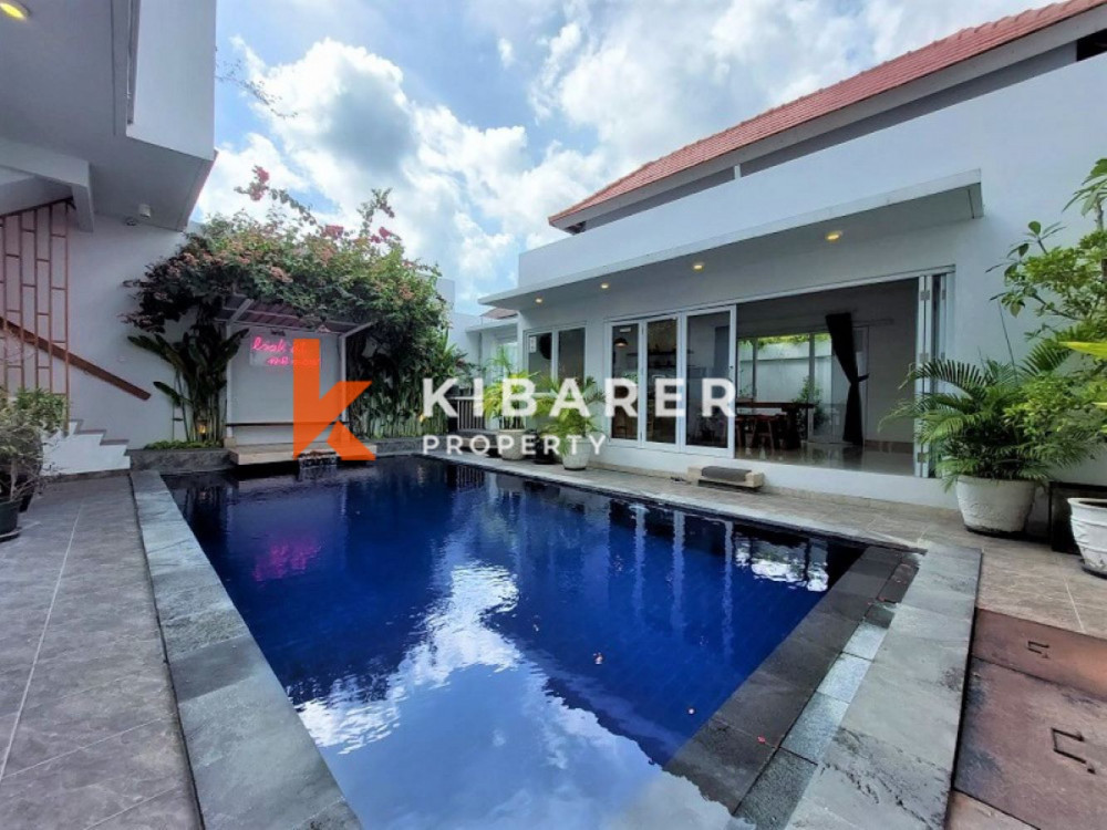 Cozy Three Bedroom Villa For Living In Bumbak Umalas — image 1