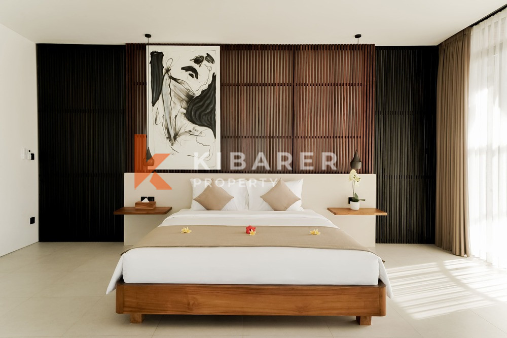 Stunning Four Bedroom Villa Walking Distance to Pererenan Beach — image 11