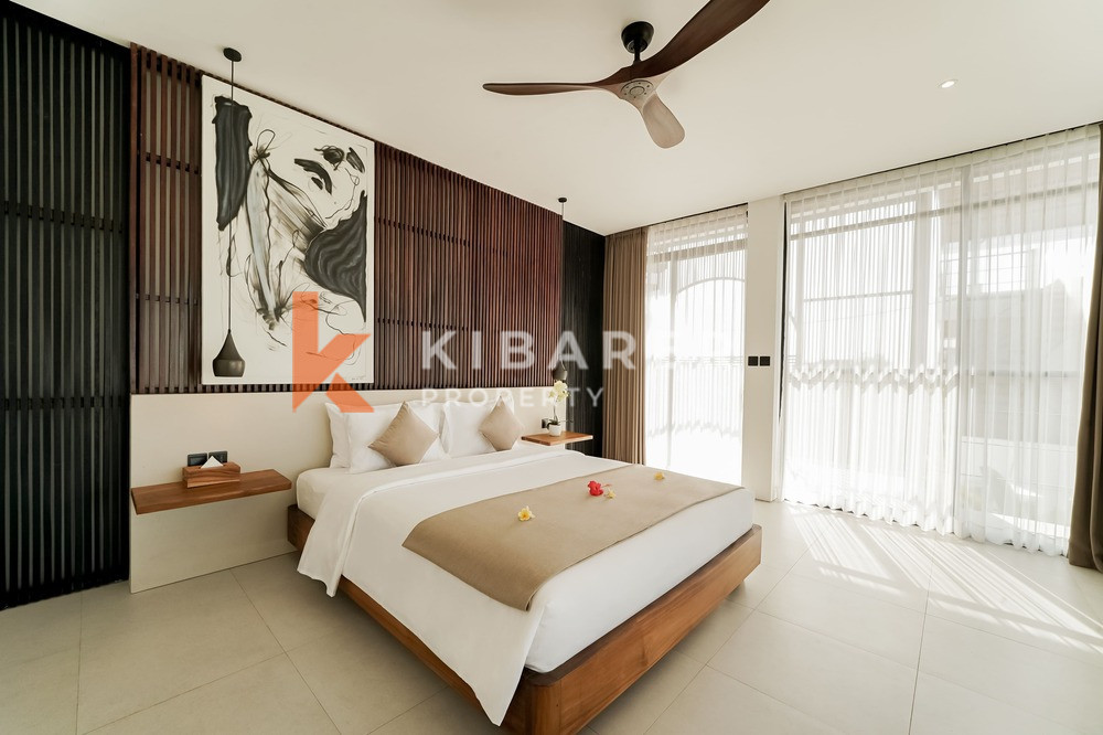Stunning Four Bedroom Villa Walking Distance to Pererenan Beach — image 12