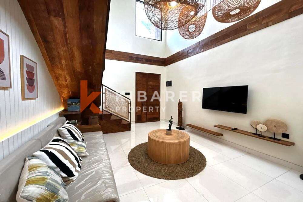 Mediterranean Two Bedroom Enclosed Living Room Villa Set in Kerobokan — image 5