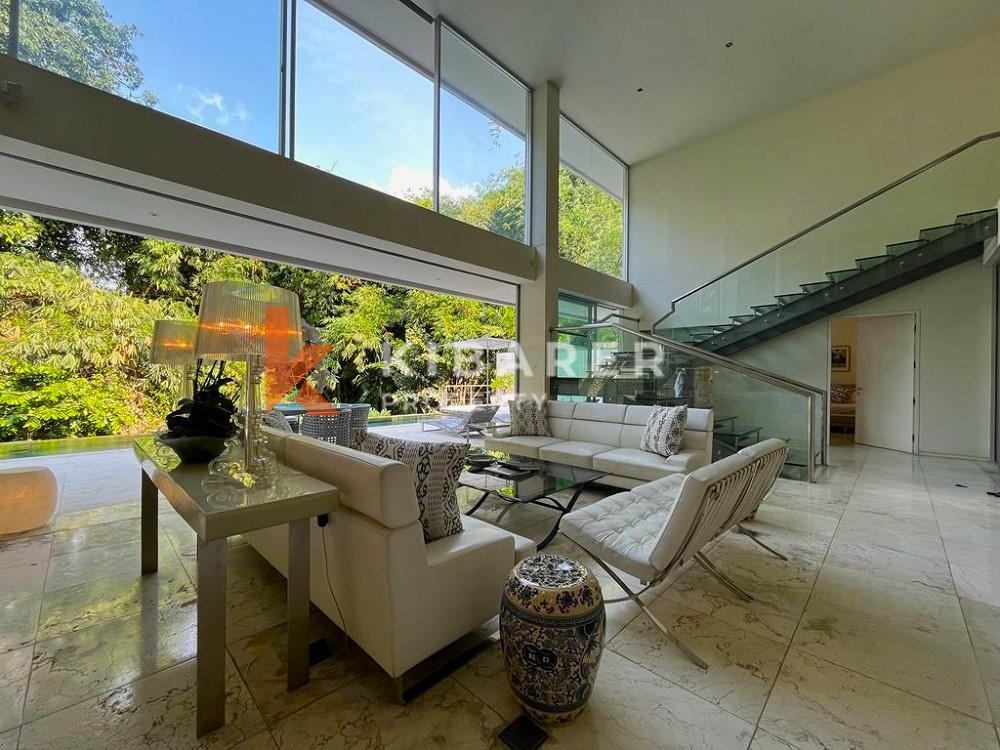 Jungle View Four Bedroom Enclosed Living Villa In Semer-Kerobokan — image 7