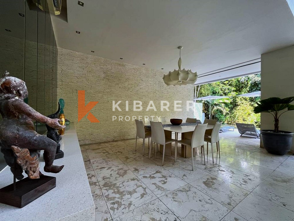 Jungle View Four Bedroom Enclosed Living Villa In Semer-Kerobokan — image 12