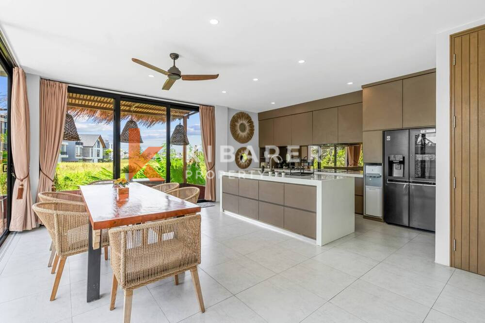 Wonderful Four Bedroom Enclosed Living Villa Located in The Heart of Canggu — image 13