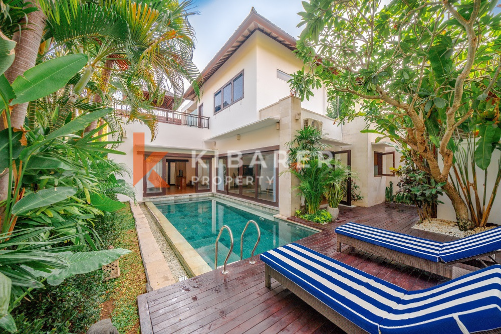 One Gate System Cozy Two Bedrooms Closed Living Villa Situated In Bumbak — image 1