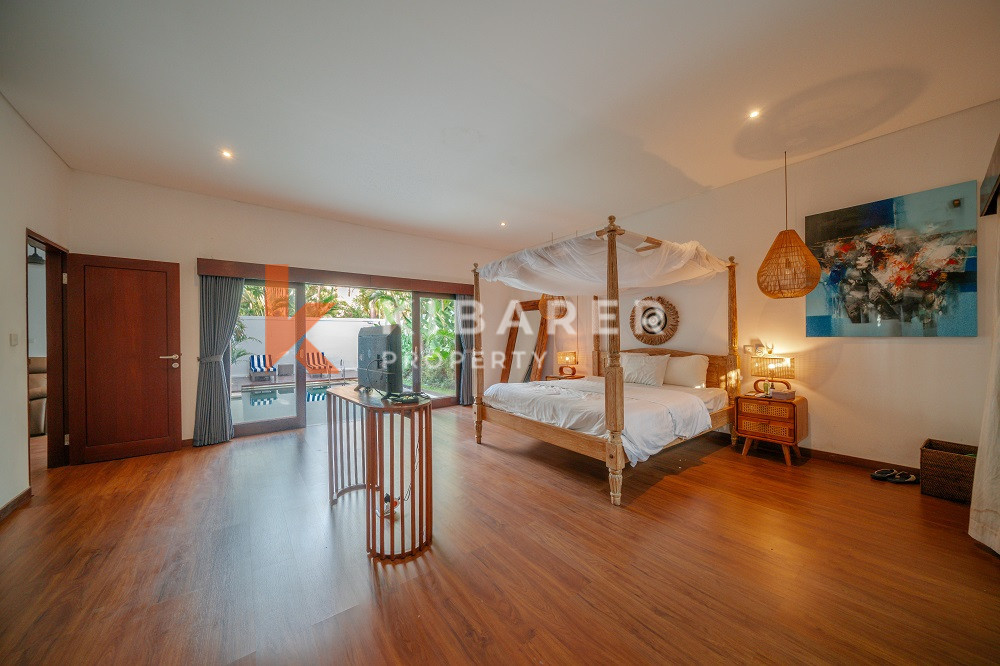 One Gate System Cozy Two Bedrooms Closed Living Villa Situated In Bumbak — image 8