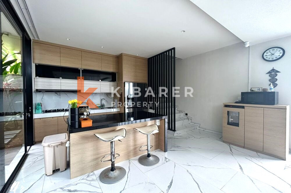 Luxury Five Bedroom Villa Ocean View Situated in Ungasan — image 8