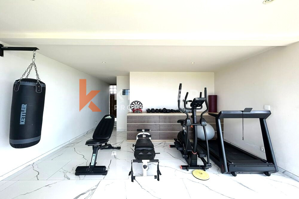 Luxury Five Bedroom Villa Ocean View Situated in Ungasan — image 4