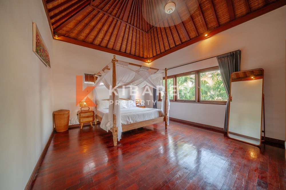 One Gate System Cozy Two Bedrooms Closed Living Villa Situated In Bumbak — image 19
