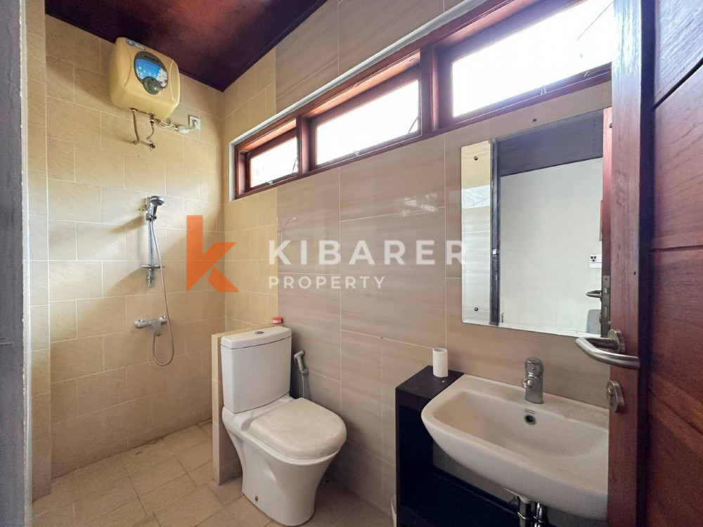 Sublease Possibility Three Bedroom Open Living Villa Situated in Tumbak Bayuh — image 14