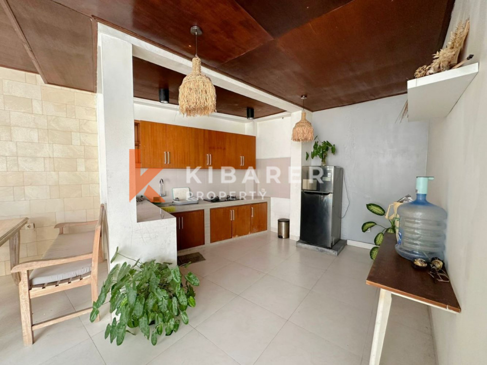 Sublease Possibility Three Bedroom Open Living Villa Situated in Tumbak Bayuh — image 3