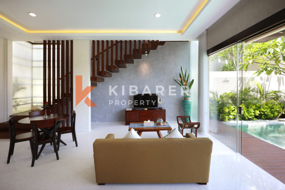 Beautiful Two-Bedroom Villa Complex with Enclosed Living Room in Nusa Dua — image 4