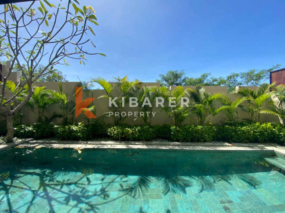 Wonderful Two Bedroom Complex Villa With Enclosed Living in Nusa Dua — image 2