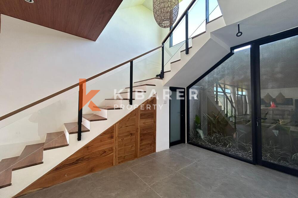 Modern Two Bedroom Two Bedroom Concrete Industrial Style Villa in Pererenan — image 8