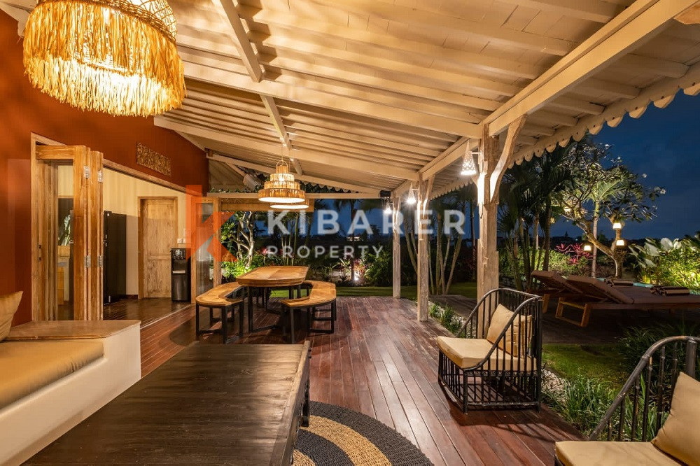 Four-Bedroom Gated Villa with Rice Field View in Canggu — image 11