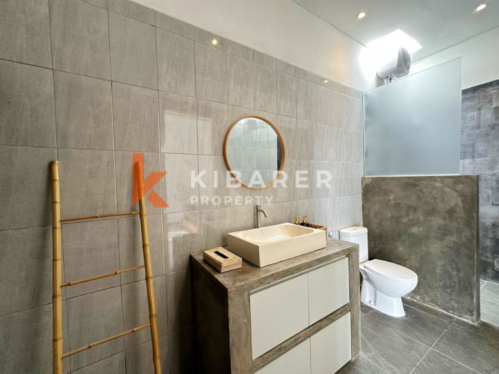 Spacious Three Bedroom Villa Nestled in Peaceful Area of Tumbak Bayuh — image 19