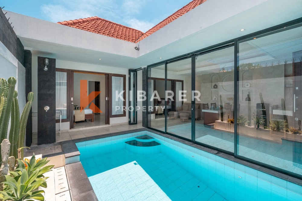 Cozy Two Bedrooms Closed Living Villa In Berawa — image 5