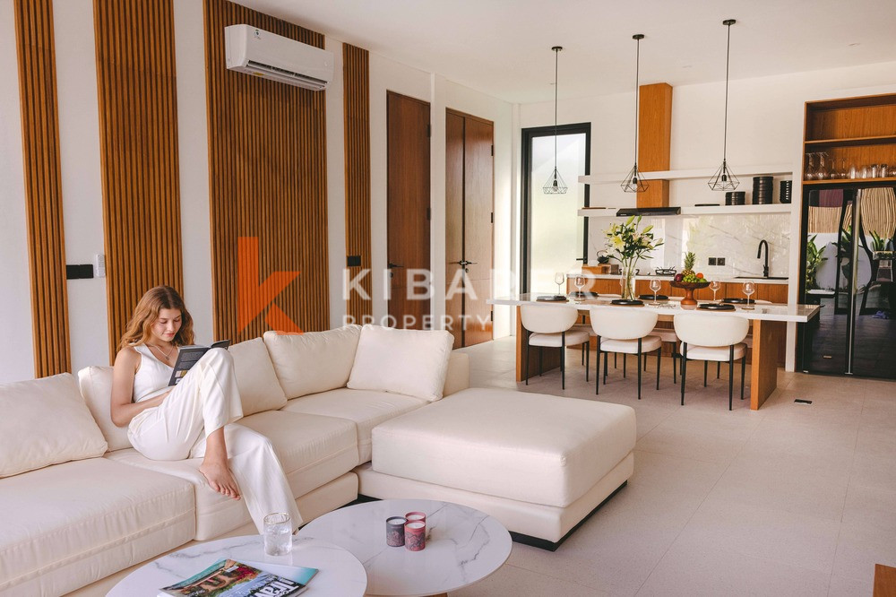 Three-Bedroom Villa with Closed Living Room and Roof in Canggu — image 10