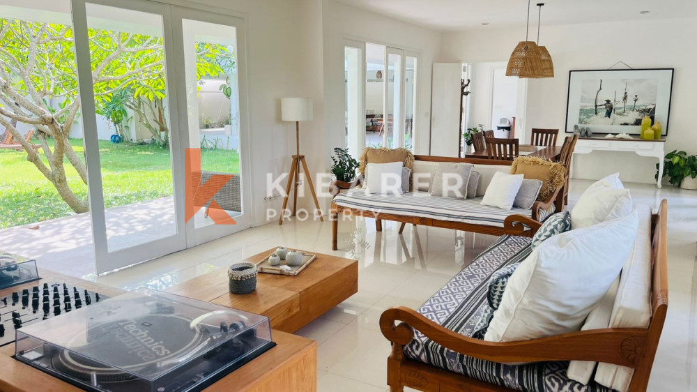 Four Bedrooms Open Living Villa in Umalas — image 9