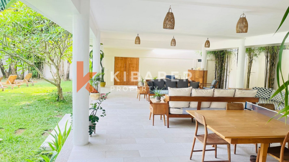 Four Bedrooms Open Living Villa in Umalas — image 2