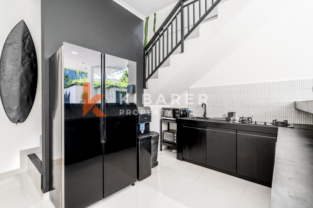 Bright Three-Bedroom Villa with Scandinavian Touches in a Prime Canggu Location — image 8