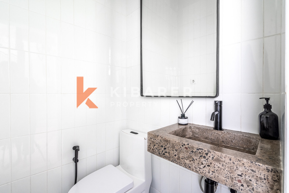 Bright Three-Bedroom Villa with Scandinavian Touches in a Prime Canggu Location — image 19