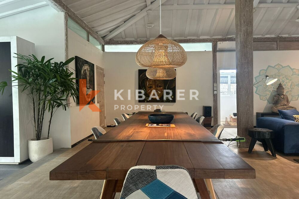 Beautiful Three-Bedroom Joglo Villa in Gated Community in Canggu — image 17