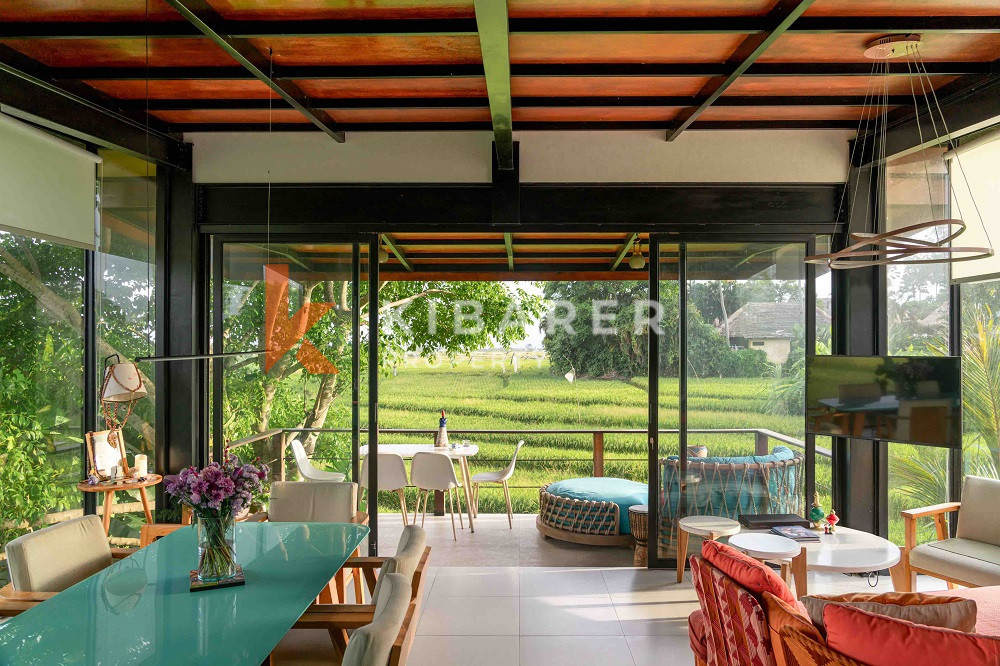 Beautiful Serene Two Bedroom Enclosed Living Room Villa in Seseh — image 13