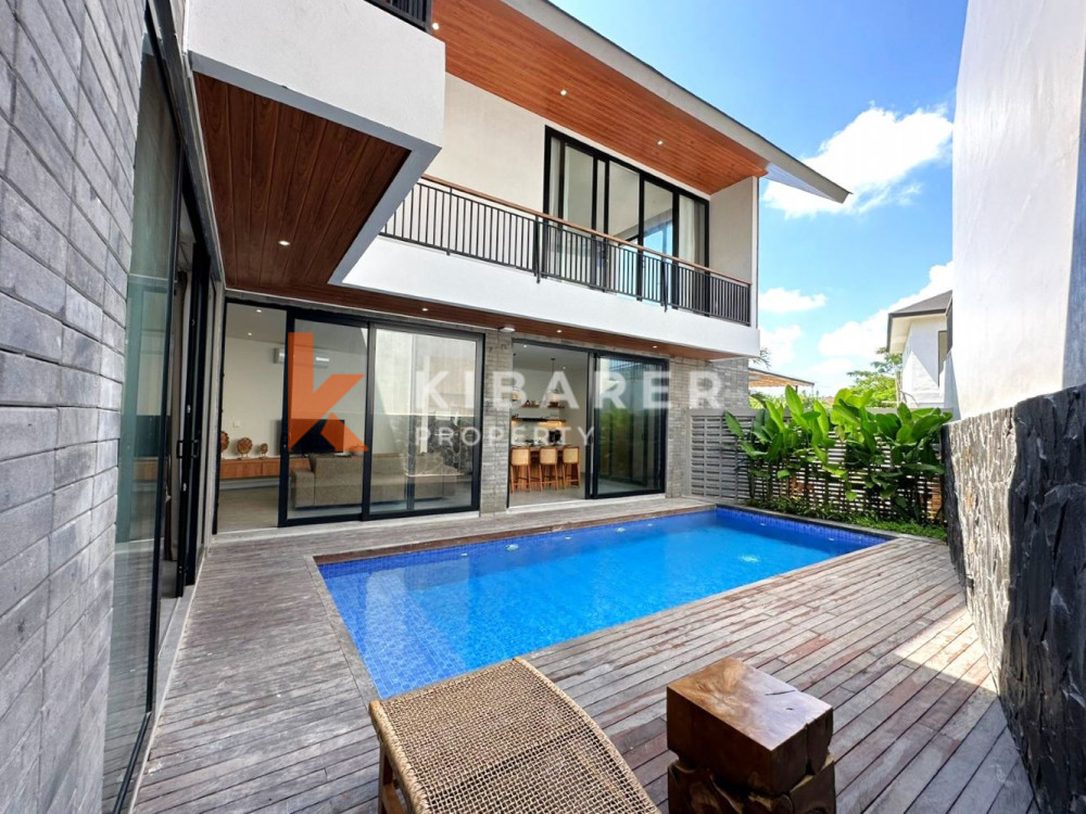 Three Bedroom Enclosed Living Villa in Tumbak Bayuh — image 1