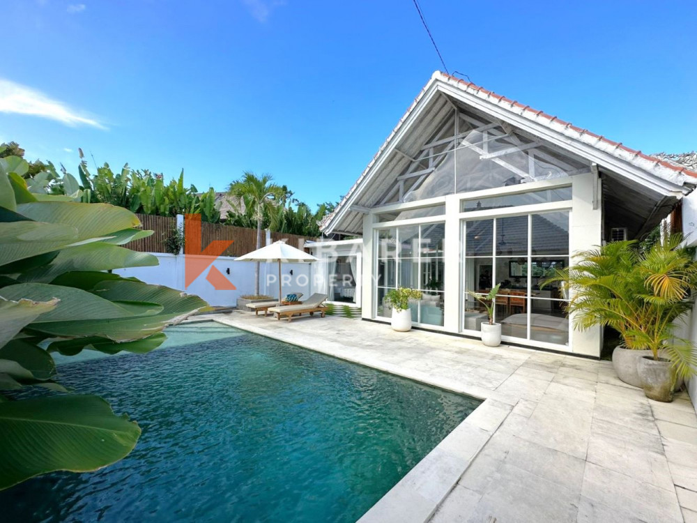 3 Bedroom Villa with Enclosed Living — image 1