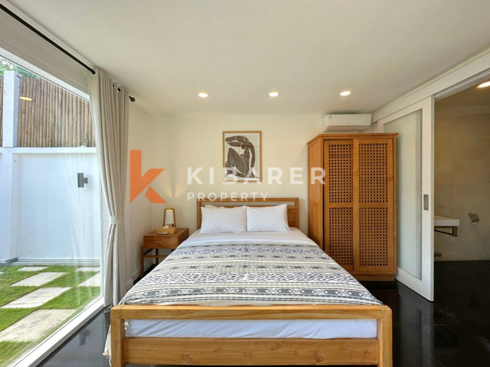 3 Bedroom Villa with Enclosed Living — image 7