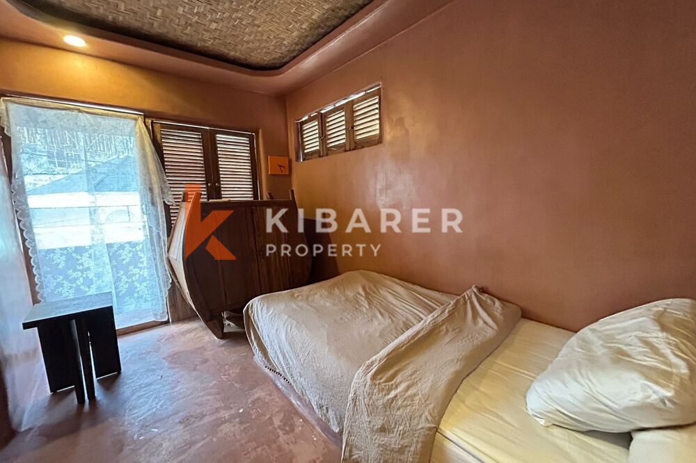 Unique Open-Living Three-Bedroom Villa Escape in Canggu — image 18