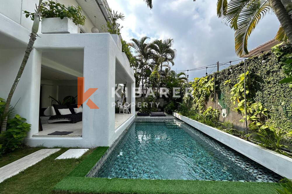 Aesthetic Two Bedroom Villa Open Living Room in Seminyak — image 4