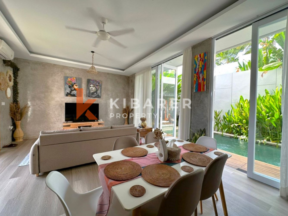Three-Bedroom Closed Living Villa with Roof in Berawa — image 3