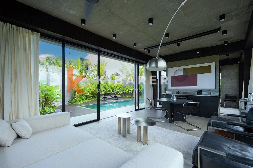 1-Bedroom Tropical Concrete Studio Villa with Closed Living Room in Premium Area near Canggu — image 5