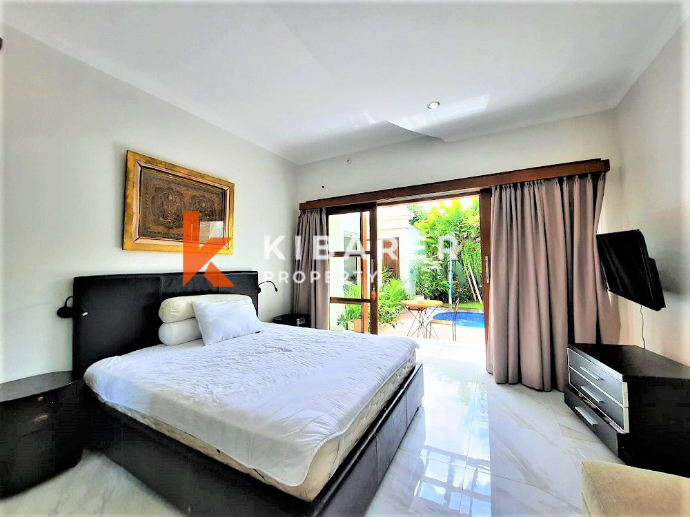 Beautiful Three Bedrooms Open Living Room Villa In Jimbaran — image 10