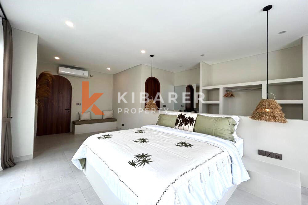 Stunning Three Bedroom Enclosed Livingroom Mediterranean Touches Villa Located in Pererenan — image 17