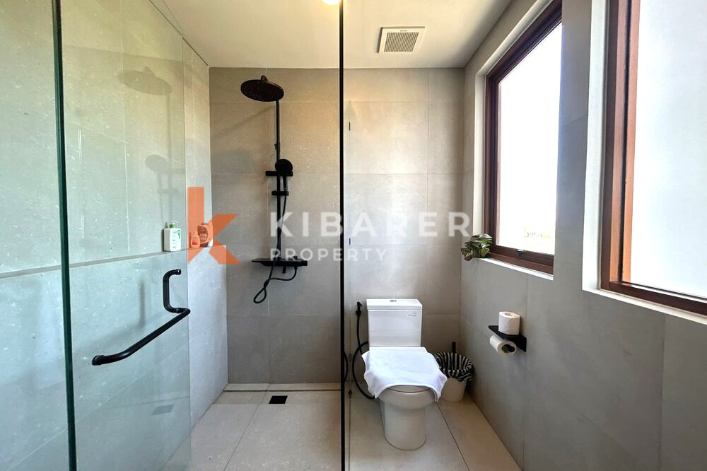 Incredible Two Bedroom Contemporary Tropical Villa with Pool in Pererenan — image 11