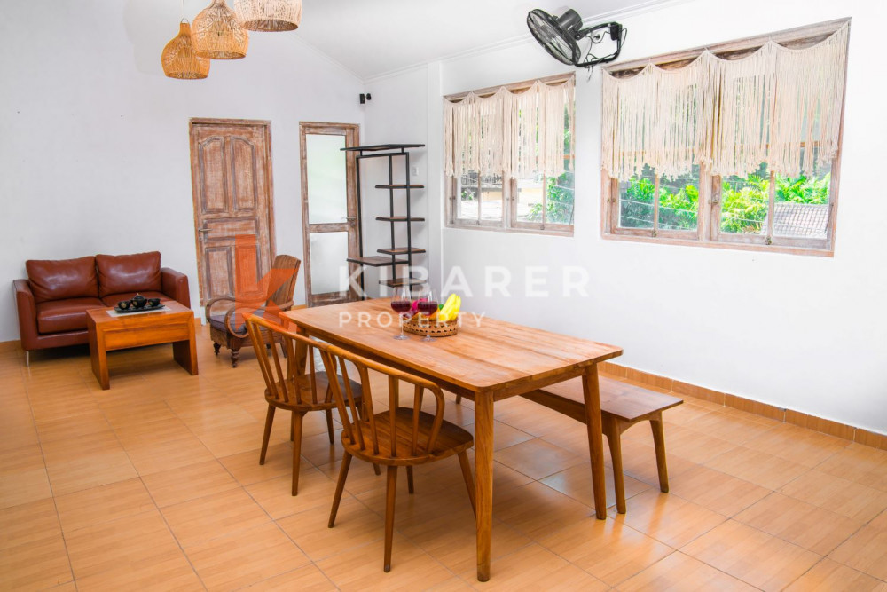 One Bedroom Enclosed Living Apartment in Tumbak Bayuh — image 2