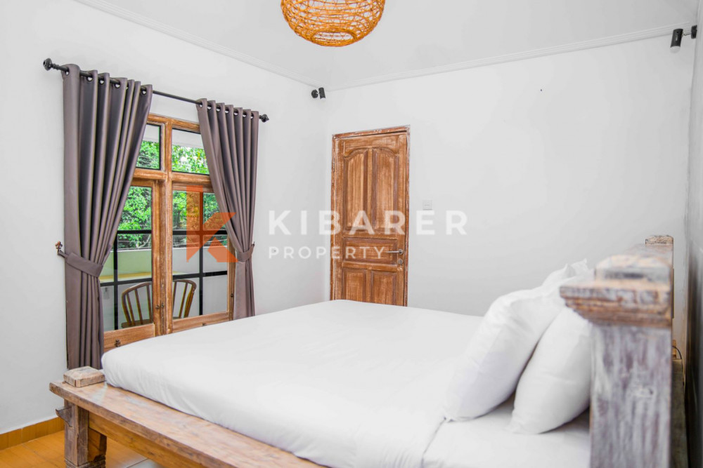 One Bedroom Enclosed Living Apartment in Tumbak Bayuh — image 8