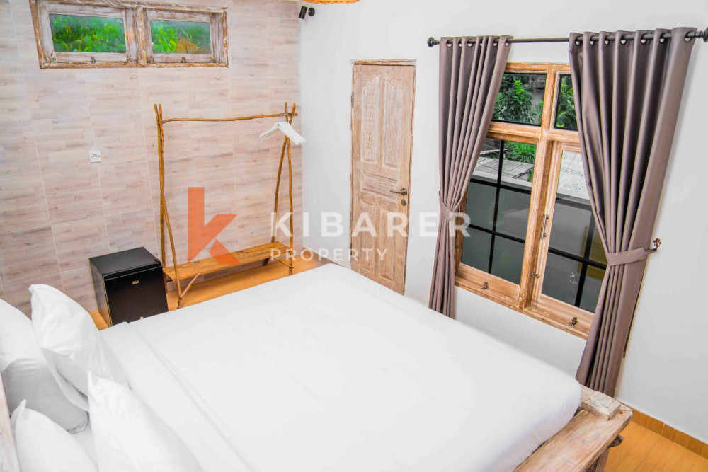 One Bedroom Enclosed Living Apartment in Tumbak Bayuh — image 6