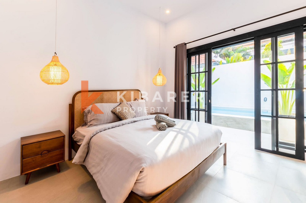 Charming Modern Style Villa with Three Bedrooms and Closed Living Room, Within Walking Distance to Echo Beach — image 8