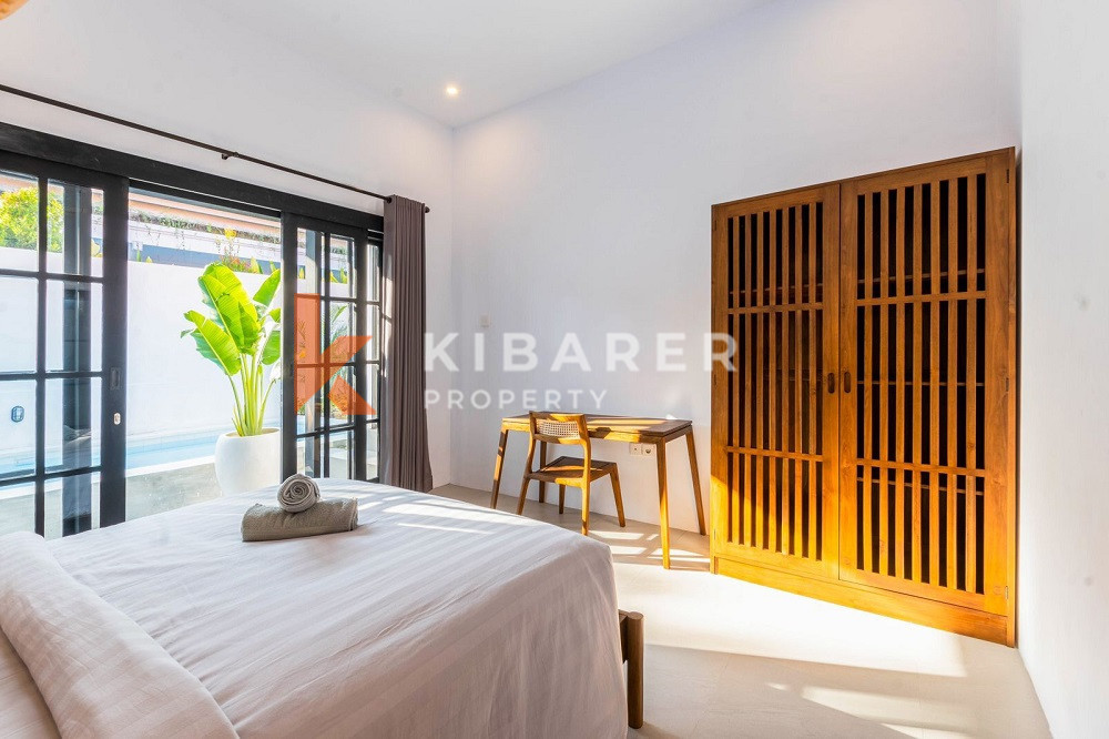 Charming Modern Style Villa with Three Bedrooms and Closed Living Room, Within Walking Distance to Echo Beach — image 11
