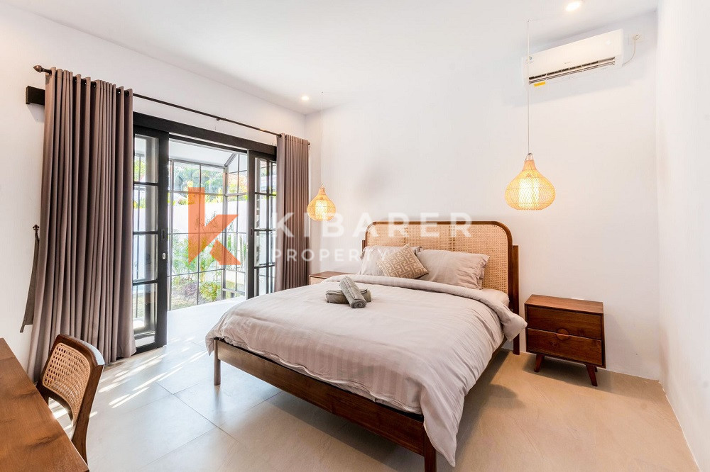 Charming Modern Style Villa with Three Bedrooms and Closed Living Room, Within Walking Distance to Echo Beach — image 14