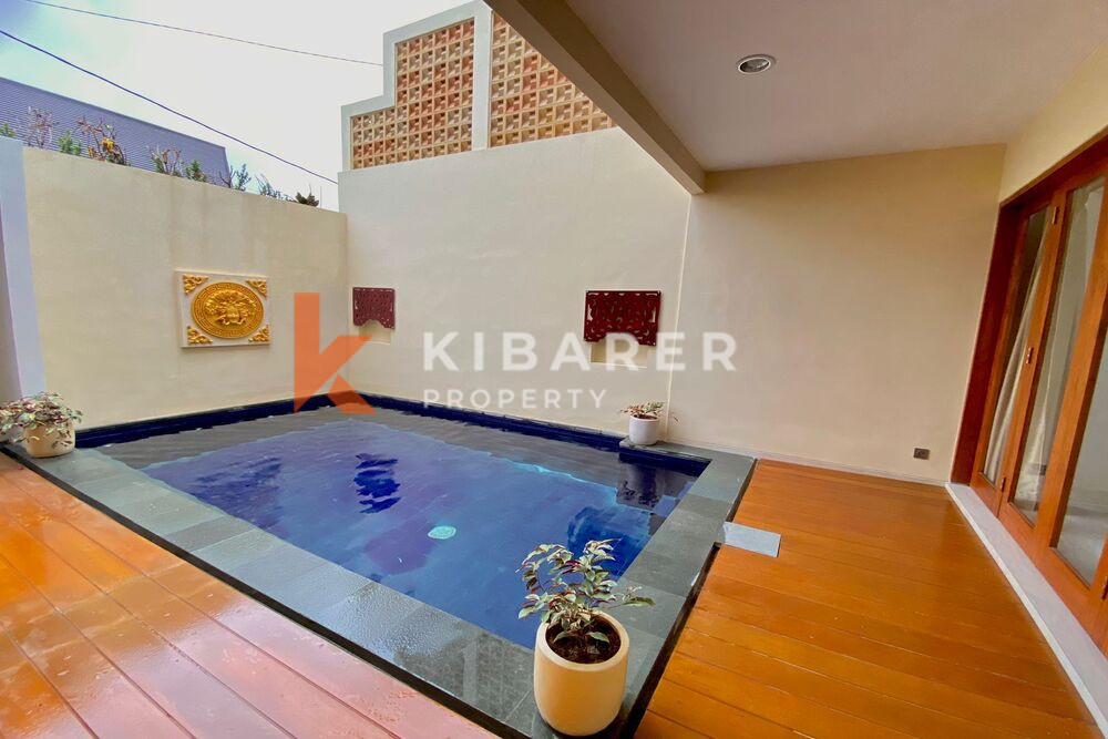 Comfortable Two Bedroom Enclosed Living Room Villa in Sanur — image 4