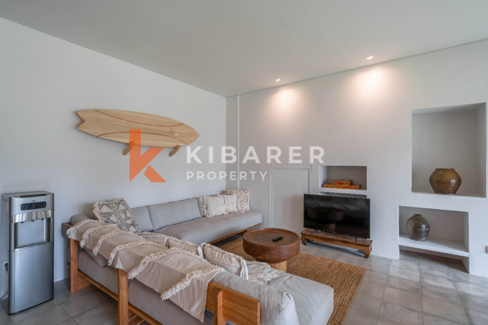Five-Bedroom Indonesian Style Villa for Rent in Canggu — image 8