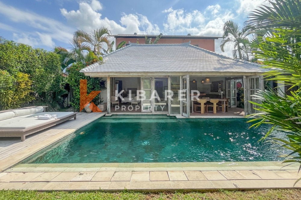 Relaxing Three-Bedroom Enclosed Living Villa Situated in Kerobokan Area