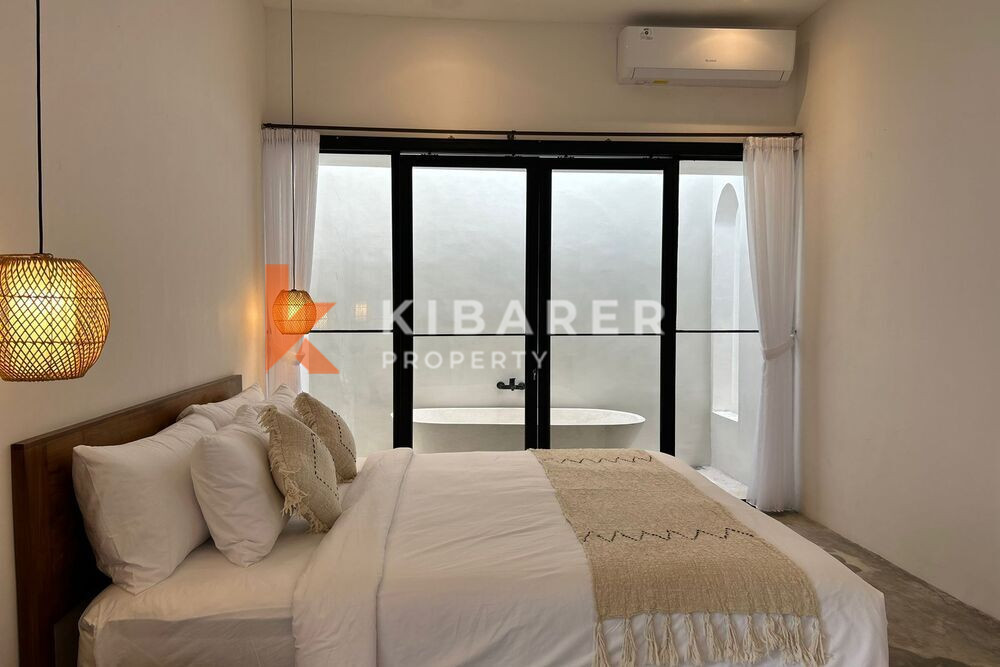 Delight Three Bedroom Enclosed Living Tropical Villa Situated in Canggu — image 16