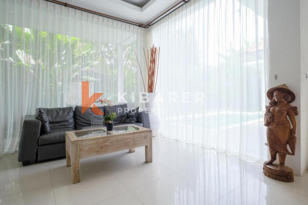 Spacious Villa for Rent in Jimbaran — image 8