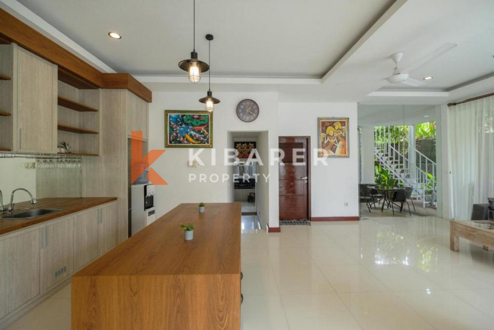 Spacious Villa for Rent in Jimbaran — image 13