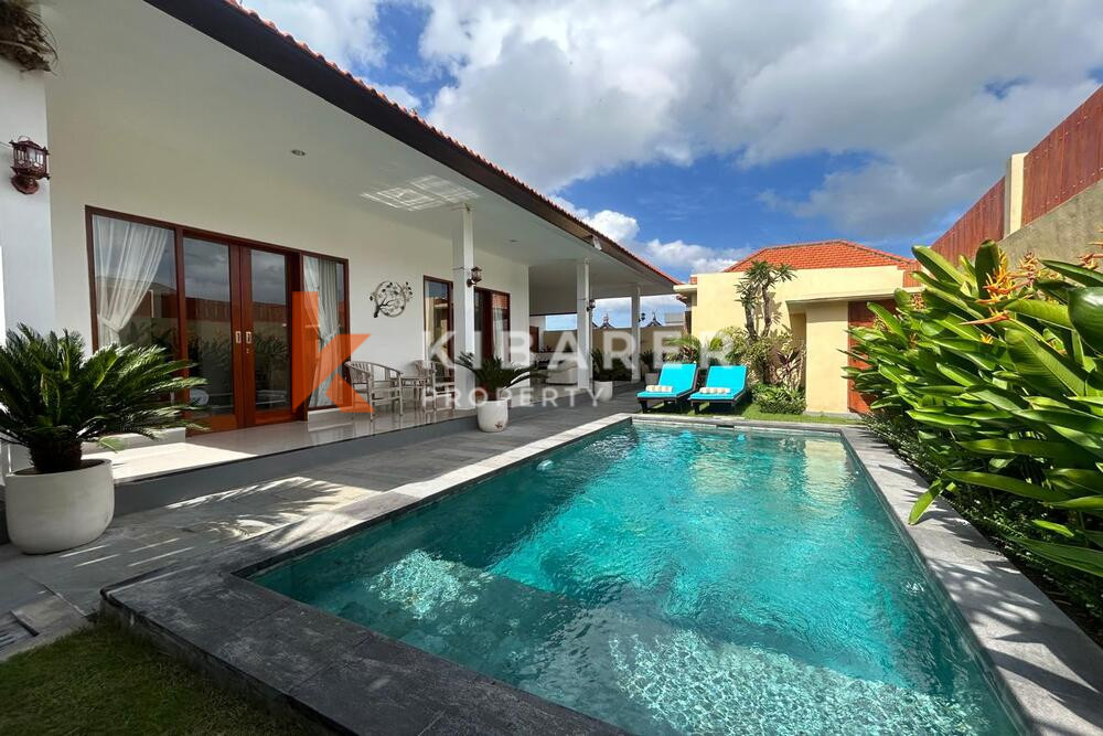 Delightful Two Bedroom Enclosed Living Villa Situated in Canggun Canggu — image 4